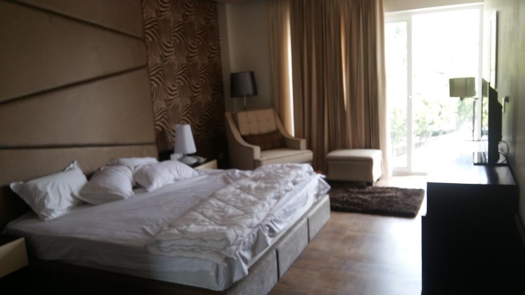 Hardy'S World Hotel Ludhiana Phòng bức ảnh